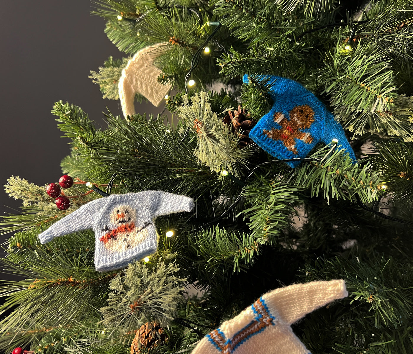 Little Christmas Jumper Set | Knitting Kit